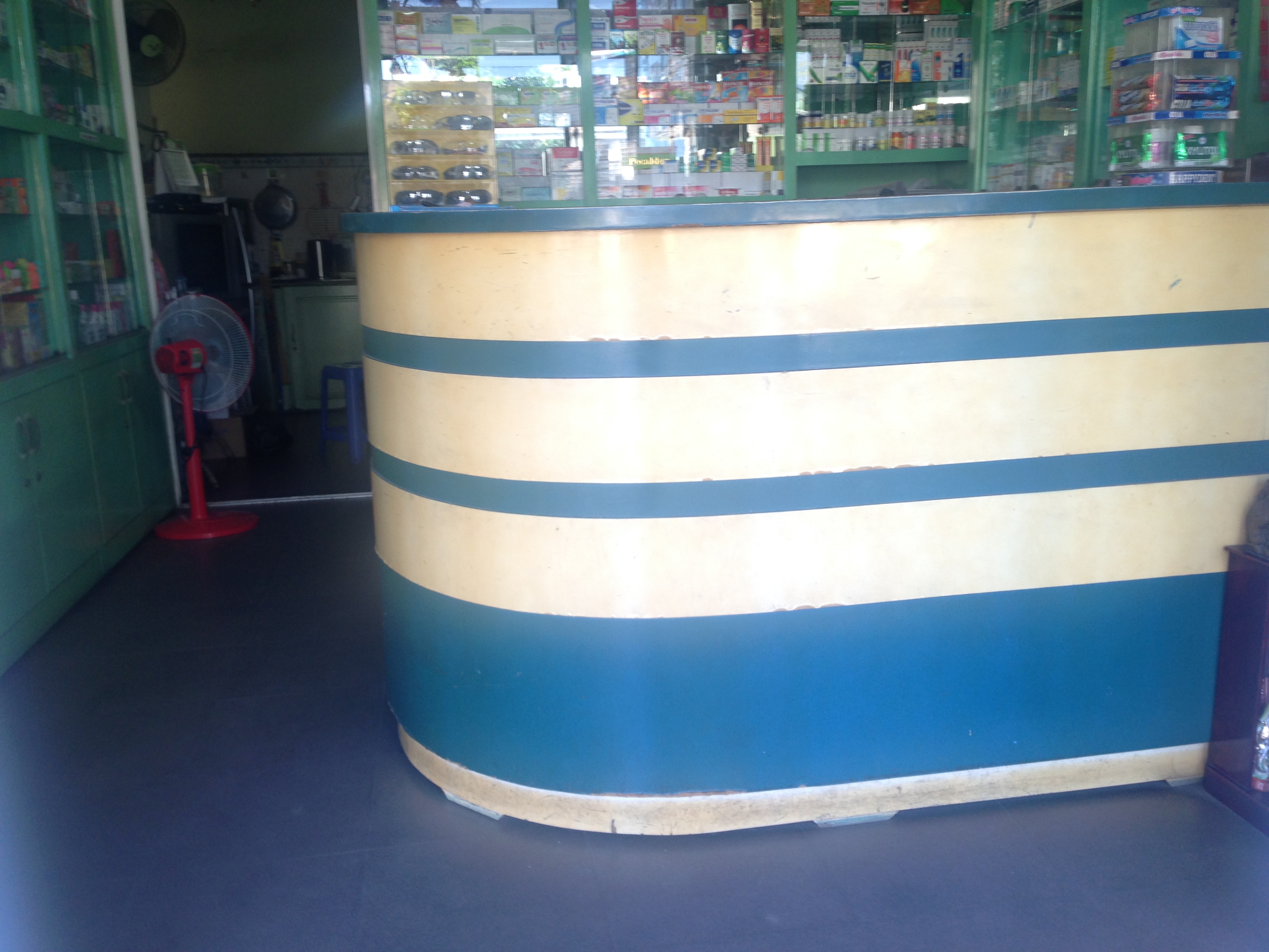 Cần sang gấp nhà thuốc Quận Tân Phú