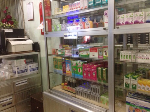 Cần sang Nhà thuốc Tây giá rẻ, hoạt động trên 15 năm