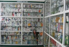 Cần sang nhà thuốc Tây hoạt động 5 năm