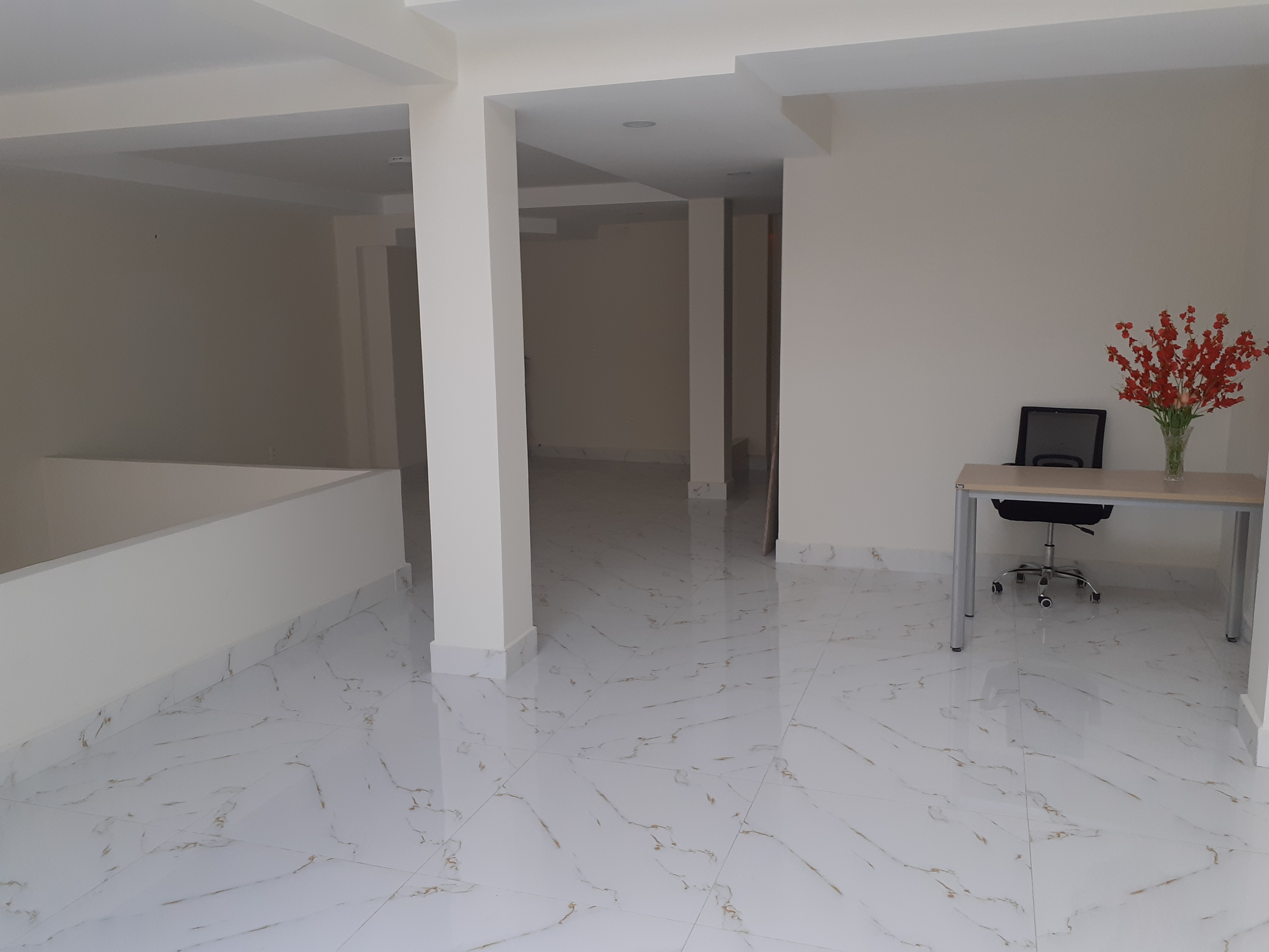 Cho thuê MB Bình Thạnh, sát ngay chợ Bà Chiểu, chưa có tiệm thuốc xung quanh