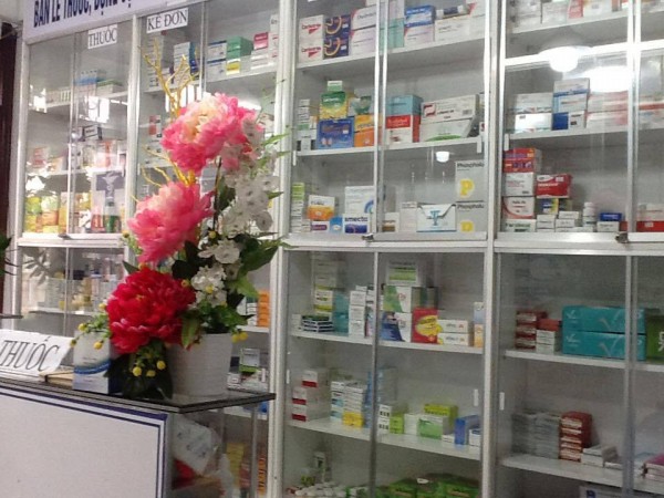Sang nhà thuốc quận Phú Nhuận