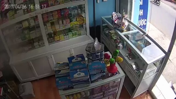 Sang nhà thuốc quận Thủ Đức